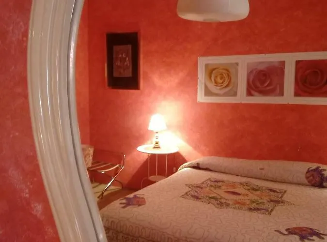 Frühstückspension Max House 2*