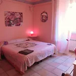 Max House