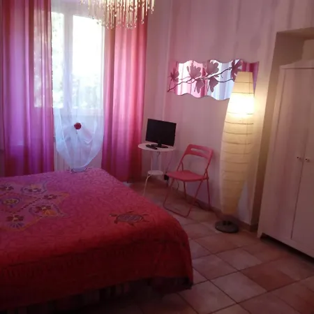 Max House Panzió