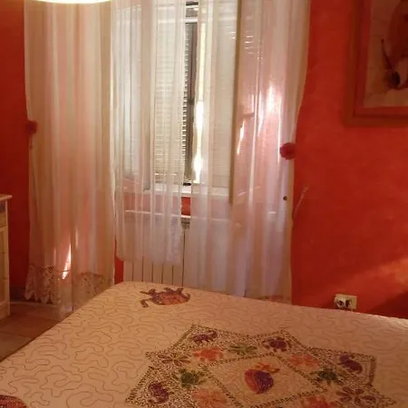 Max House Bed & Breakfast