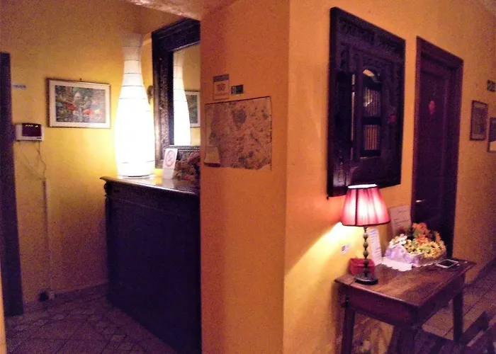 Couette-café Max House