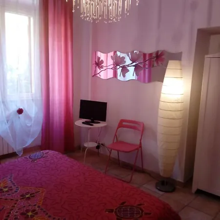 Bed and Breakfast Max House